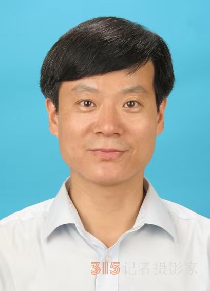 抓住机遇、应对挑战，拥抱民营经济发展的春天