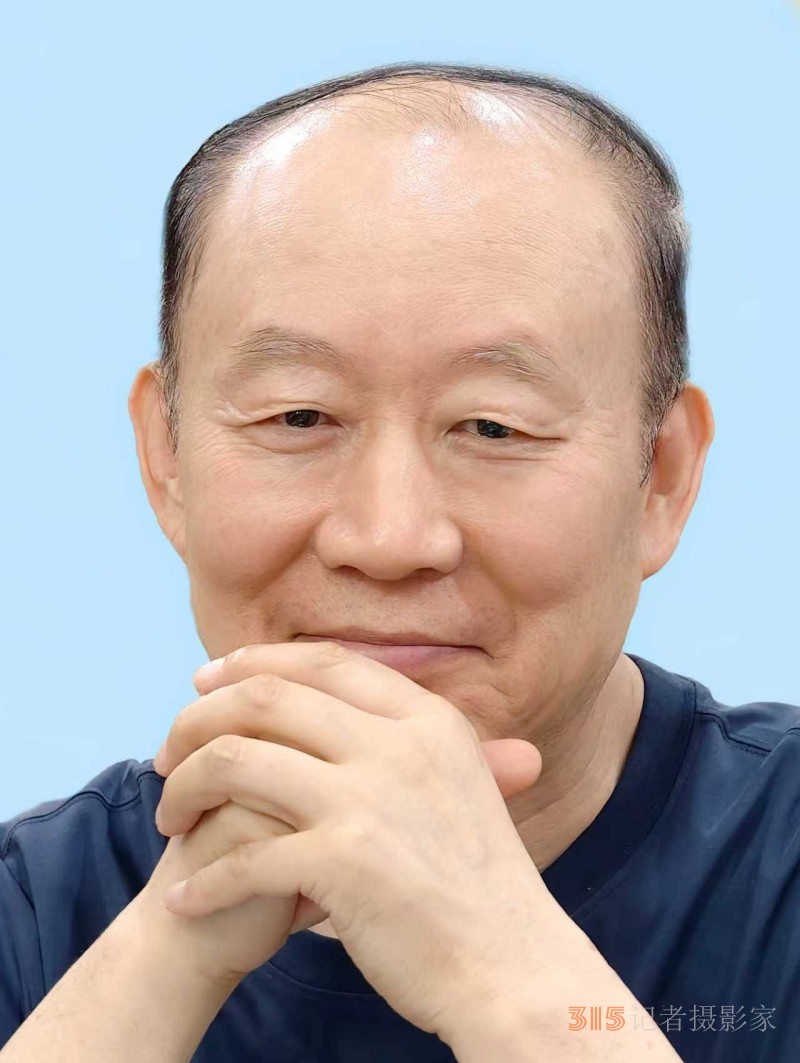 顾品江《论“事物”的“合三为一”性》文章发表文学研讨会在京举行