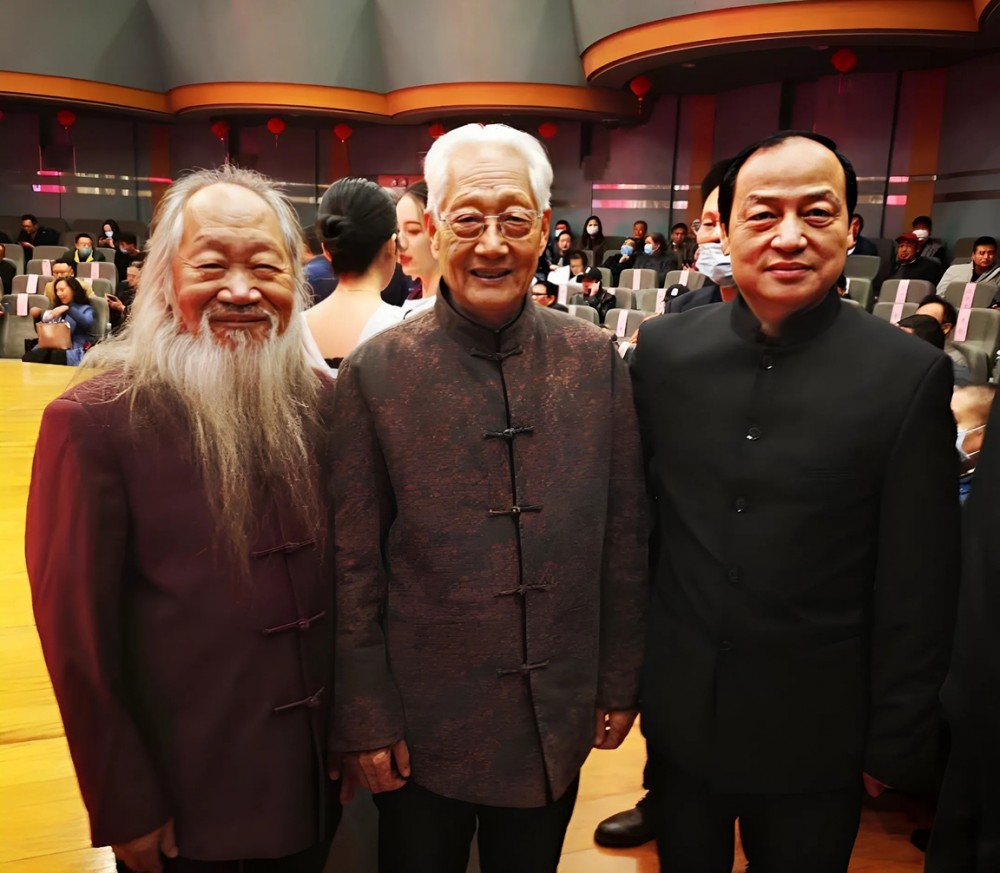 裴怀亮上将会见中国军地书画院代表 鼓励当好践行文化自信旗手