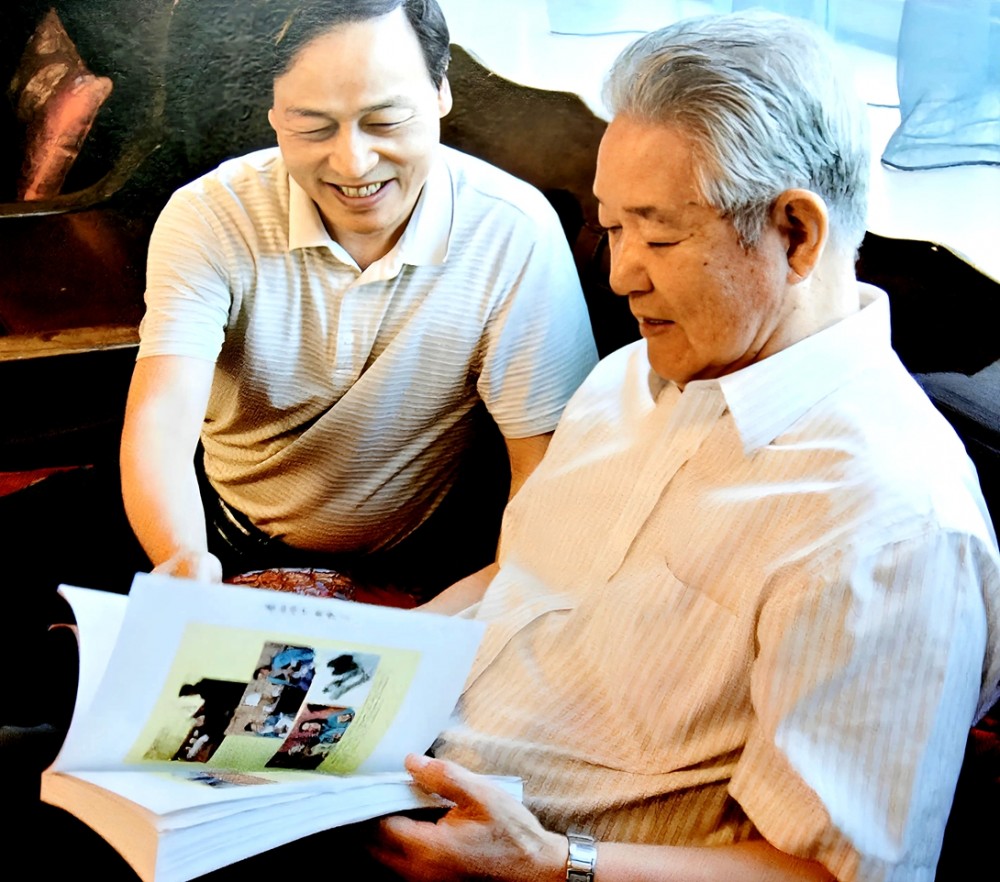 裴怀亮上将会见中国军地书画院代表 鼓励当好践行文化自信旗手