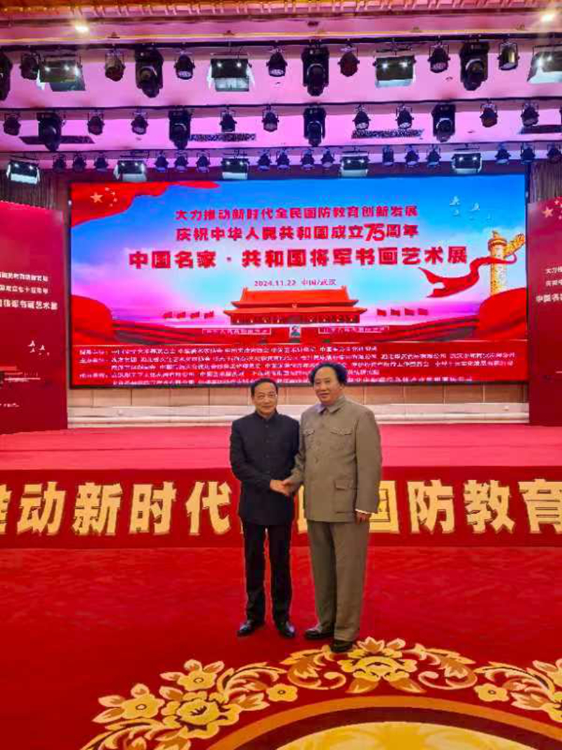 十年磨一剑 砺得梅花香 中国军地书画院以骄人政绩享誉海内外