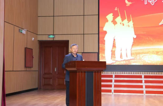 辽宁锦州义县第二高级中学举办 “烽火岁月忆忠魂 薪火相传育新人” 老兵进校园主题教育活动