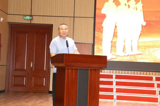 辽宁锦州义县第二高级中学举办 “烽火岁月忆忠魂 薪火相传育新人” 老兵进校园主题教育活动