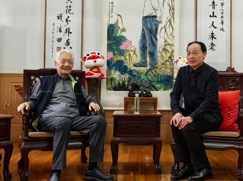 方祖歧同志为中国军地书画院题写院名 勉励创建一流书画院
