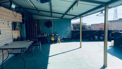老君堂别墅三楼一百多平米出租，专属电梯直上楼顶