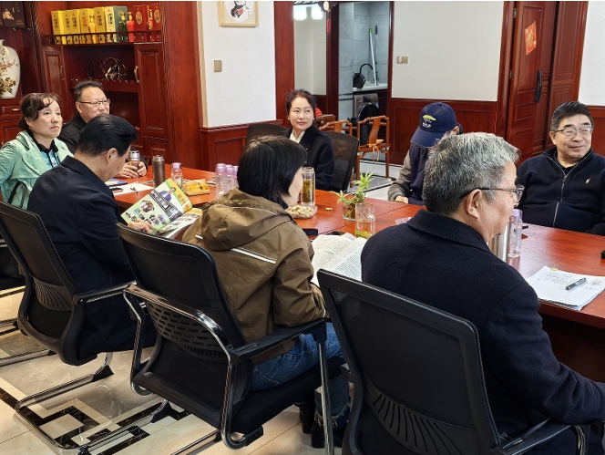 《华文月刊·薪火》编辑部蚌埠揭牌：文化与公益共燃传播新火种