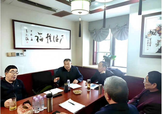 《华文月刊·薪火》编辑部蚌埠揭牌：文化与公益共燃传播新火种