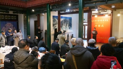 迎马年书画名家邓凌鹰 朱文 桑一田邀请展在京开幕