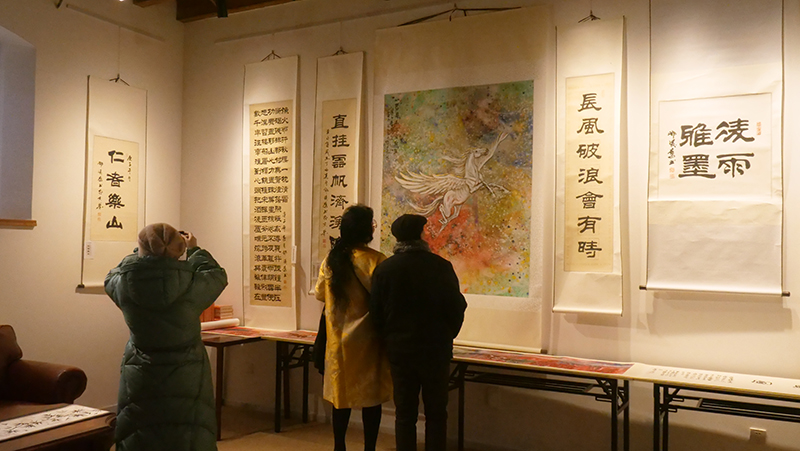 迎马年书画名家（邓凌鹰 朱文 桑一田）邀请展在京开幕