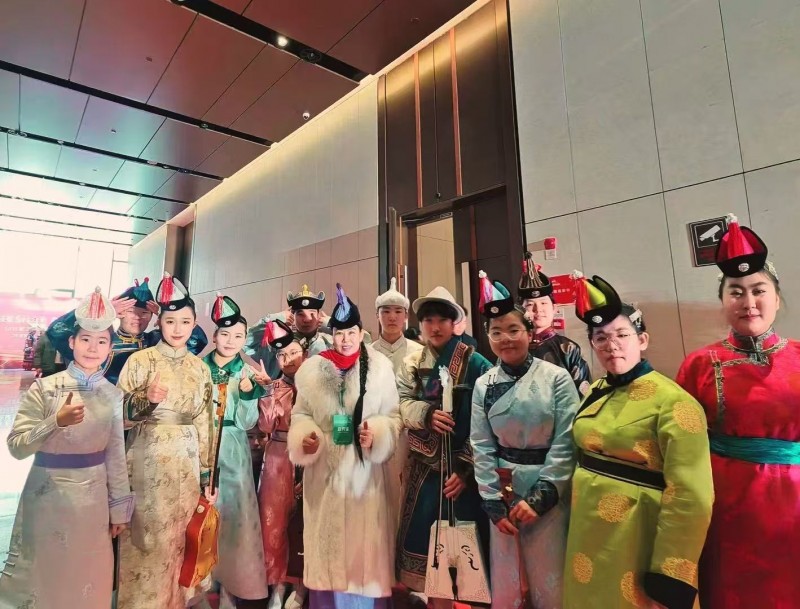 包氏正骨包红梅受邀第三届全球中医春晚