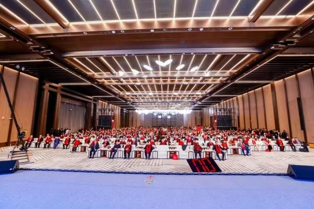 道医胡法修受邀第三届全球中医春晚 医易道疗法助力中医药传承