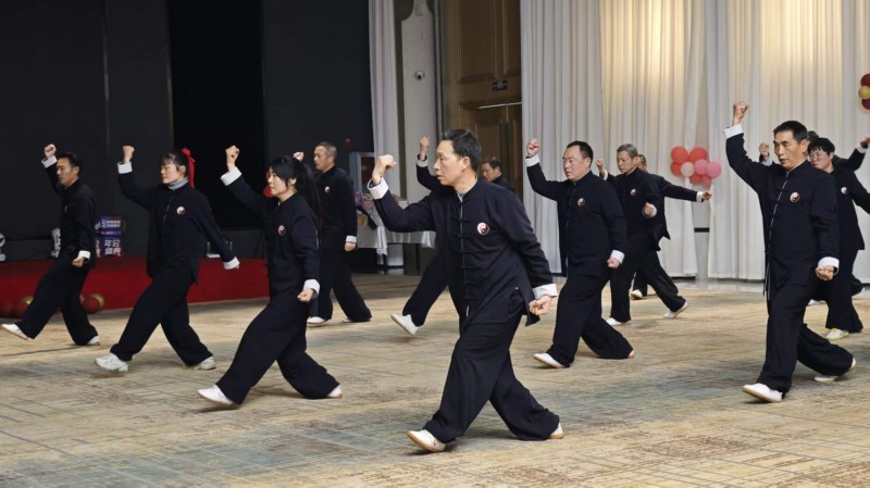 荆门市太极拳协会陈拳专委会年度总结暨迎春联欢会圆满举行
