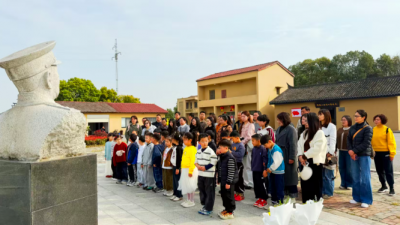 春风润童心 薪火永相传