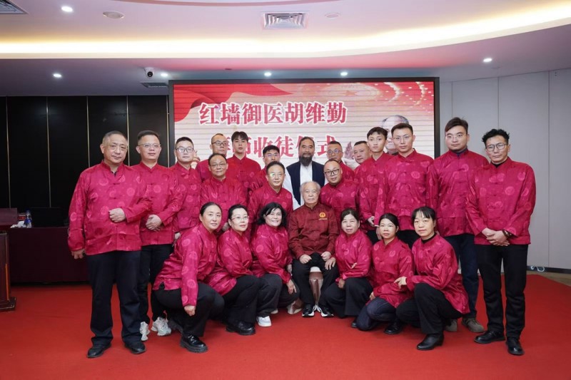 中医传承人李玉萍：39 年坚守家训 融合三医智慧传承非遗中医