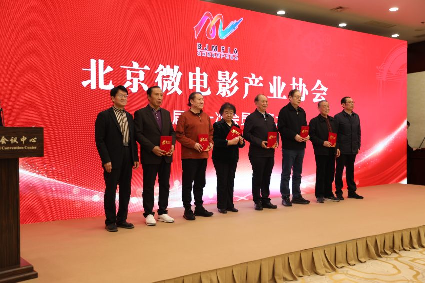 榮譽(yù)導(dǎo)師