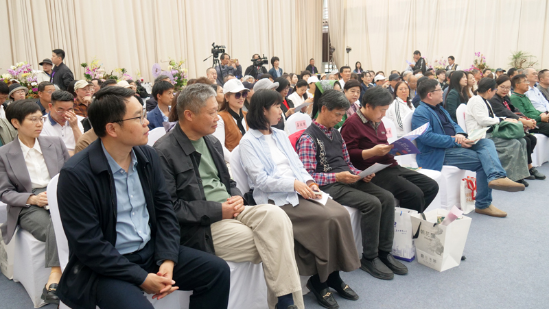 “莺语寻芳 花满丰台”《北京花事》分享会在京举行