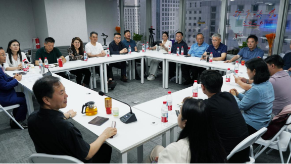 “哲AI基金”智慧联合体在京成立