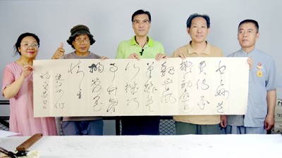 中国书协党总支原副书记连江州做客乐订坊媒体会客厅