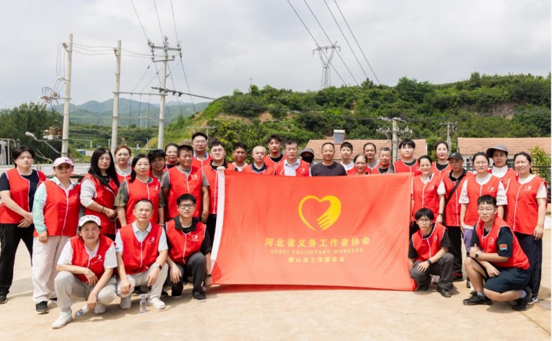 情暖宽城 同舟驰援｜唐山义工团队赴承德宽城开展抗洪救灾爱心帮扶行动