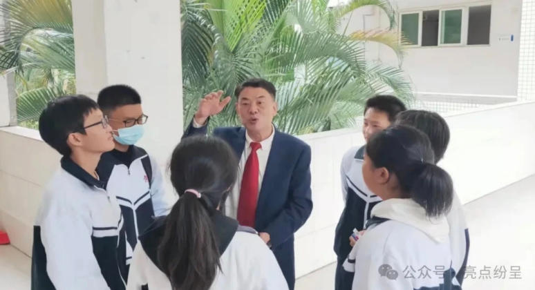 以农人之心办教育——低头耕耘，抬头成林
