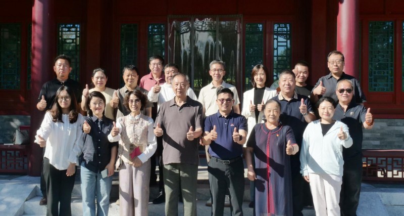 纪念长征胜利90周年！城市绿心“跑出花YOUNG”新长征系列活动正式启