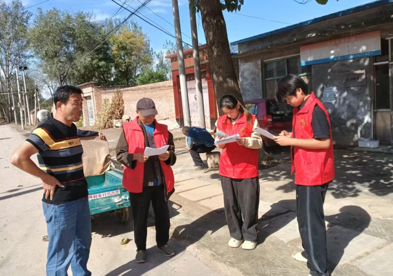 青春助力农业普查 志愿担当不负重托——记王吏目村志愿者尤金蕊、王羿航先进事迹